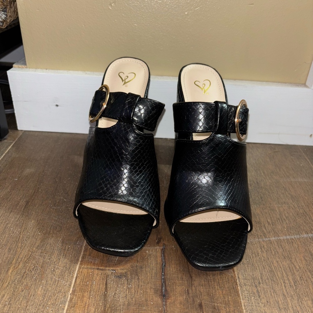 Windsor Black Textured Mules with Gold Buckle
